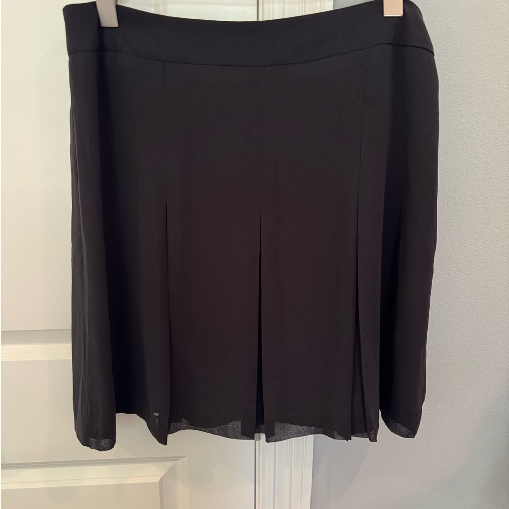 NWT Anne Klein pleated Black Skirt